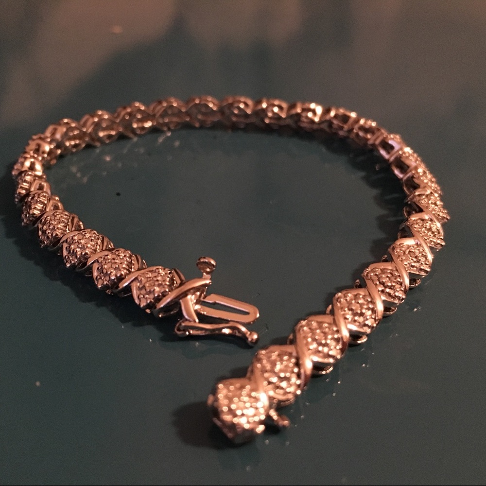 diamond tennis bracelet